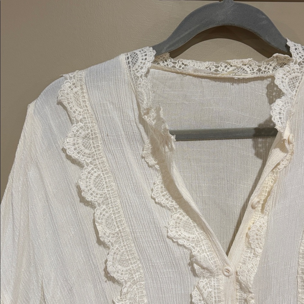 Blu pepper lace button down blouse - image 3